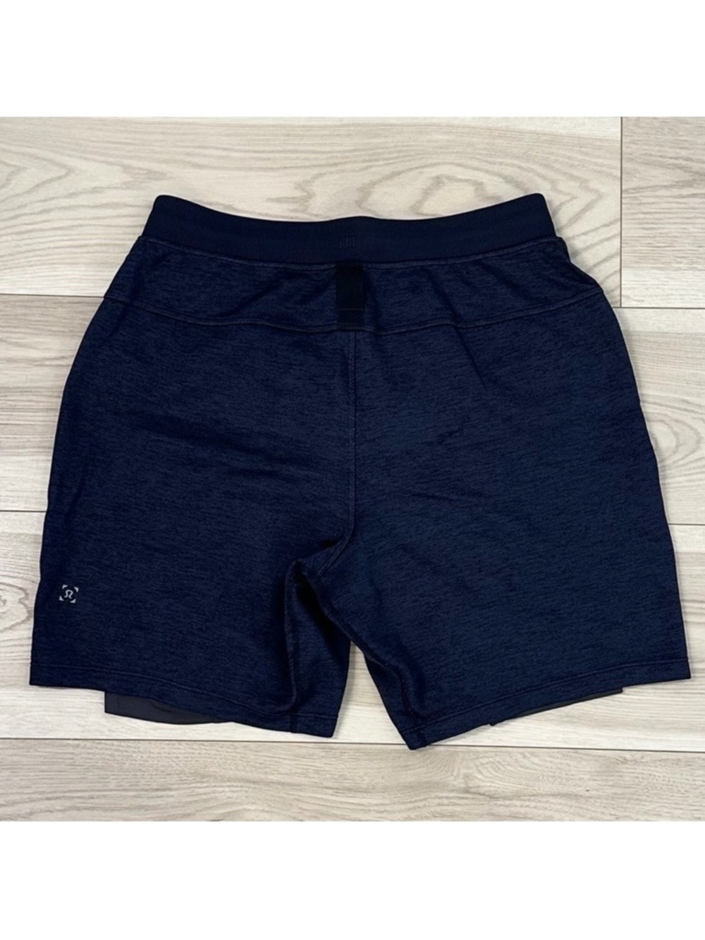 LIKE NEW Lululemon Men’s THE Short 7” Lined SE